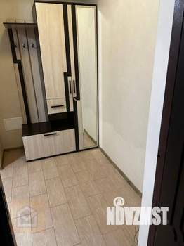 2-к квартира, вторичка, 61м2, 1/10 этаж