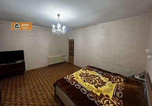 4-к квартира, вторичка, 105м2, 1/1 этаж