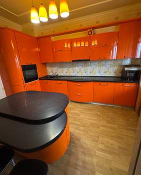 3-к квартира, вторичка, 97м2, 11/11 этаж