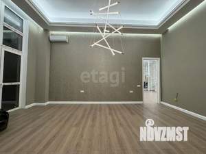 4-к квартира, вторичка, 140м2, 8/8 этаж