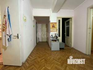 3-к квартира, вторичка, 70м2, 1/5 этаж