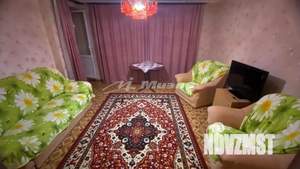2-к квартира, вторичка, 54м2, 1/9 этаж