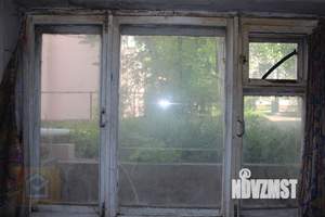 2-к квартира, вторичка, 42м2, 1/5 этаж
