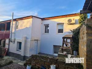 2-к квартира, вторичка, 61м2, 2/2 этаж