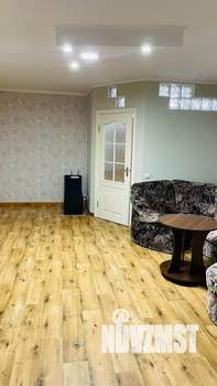 3-к квартира, вторичка, 68м2, 1/9 этаж