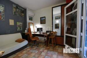 3-к квартира, вторичка, 70м2, 1/2 этаж