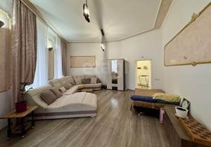 3-к квартира, вторичка, 65м2, 2/2 этаж