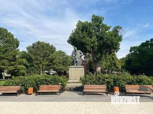 3-к квартира, вторичка, 71м2, 1/1 этаж