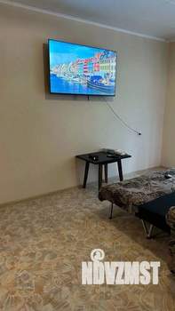 2-к квартира, вторичка, 42м2, 1/5 этаж