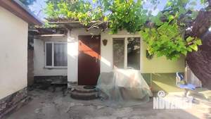 3-к квартира, вторичка, 60м2, 1/1 этаж