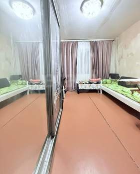 4-к квартира, вторичка, 79м2, 2/5 этаж