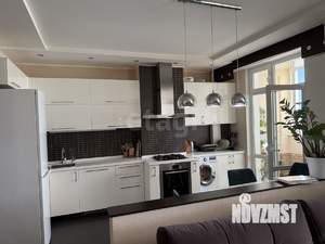 2-к квартира, вторичка, 68м2, 7/10 этаж