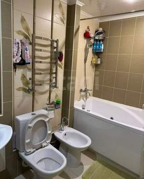 3-к квартира, вторичка, 88м2, 1/10 этаж