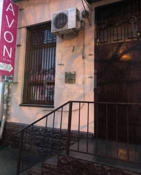 2-к квартира, вторичка, 30м2, 1/1 этаж