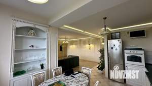 4-к квартира, вторичка, 145м2, 9/10 этаж