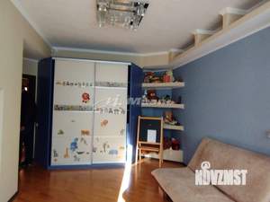 4-к квартира, вторичка, 220м2, 2/3 этаж