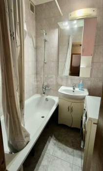 2-к квартира, вторичка, 50м2, 9/9 этаж