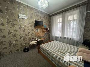 2-к квартира, вторичка, 63м2, 1/2 этаж