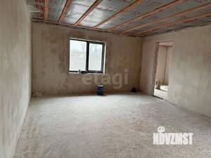 3-к квартира, вторичка, 93м2, 1/1 этаж