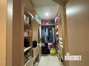 2-к квартира, вторичка, 38м2, 1/8 этаж