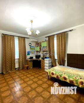 3-к квартира, вторичка, 63м2, 1/2 этаж