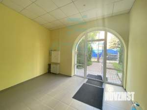 3-к квартира, вторичка, 214м2, 1/5 этаж