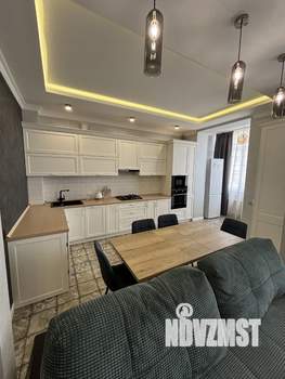 3-к квартира, вторичка, 92м2, 9/10 этаж