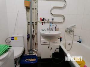 3-к квартира, вторичка, 57м2, 5/5 этаж