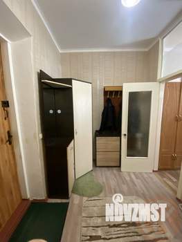 1-к квартира, вторичка, 38м2, 1/4 этаж