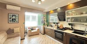 2-к квартира, вторичка, 60м2, 1/9 этаж