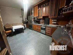 4-к квартира, вторичка, 105м2, 1/1 этаж