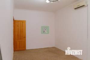 4-к квартира, вторичка, 166м2, 3/3 этаж