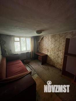 3-к квартира, вторичка, 60м2, 1/1 этаж