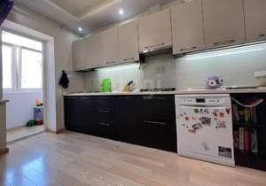 5-к квартира, вторичка, 181м2, 4/4 этаж