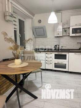 2-к квартира, вторичка, 40м2, 5/5 этаж