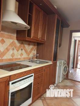 2-к квартира, вторичка, 57м2, 3/6 этаж