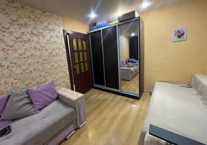 4-к квартира, вторичка, 49м2, 3/9 этаж