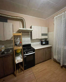 2-к квартира, вторичка, 54м2, 1/9 этаж
