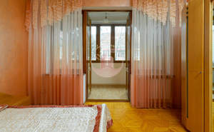 2-к квартира, вторичка, 70м2, 3/3 этаж