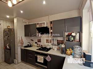 3-к квартира, вторичка, 63м2, 4/10 этаж