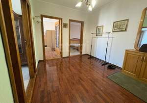 3-к квартира, вторичка, 80м2, 8/9 этаж