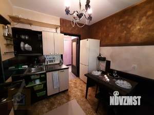 2-к квартира, вторичка, 64м2, 1/9 этаж