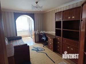 3-к квартира, вторичка, 72м2, 1/9 этаж