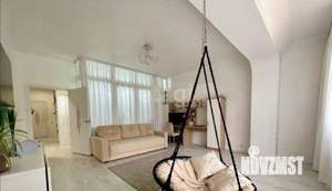 3-к квартира, вторичка, 110м2, 1/10 этаж