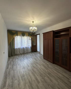 3-к квартира, вторичка, 62м2, 1/9 этаж