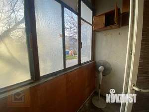 2-к квартира, вторичка, 52м2, 1/9 этаж