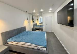 2-к квартира, вторичка, 63м2, 1/10 этаж