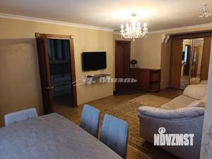 3-к квартира, вторичка, 72м2, 1/9 этаж