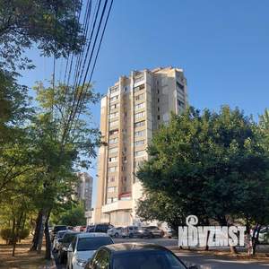 3-к квартира, вторичка, 70м2, 3/14 этаж