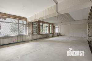 5-к квартира, вторичка, 195м2, 1/3 этаж
